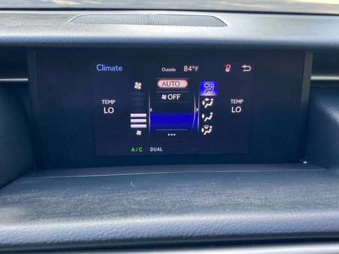 Used 2016 Lexus IS 200t RWD image 29