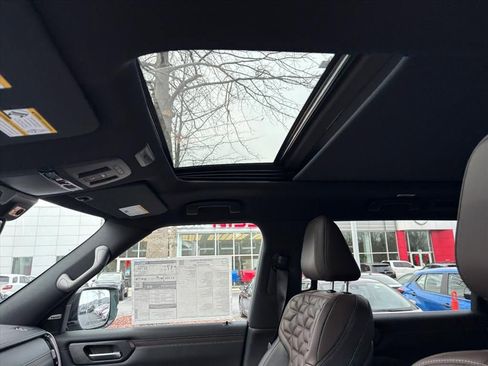 New 2026 Nissan Armada Platinum image 14