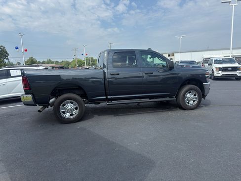 Used 2025 RAM 2500 Tradesman AWD/4WD image 4