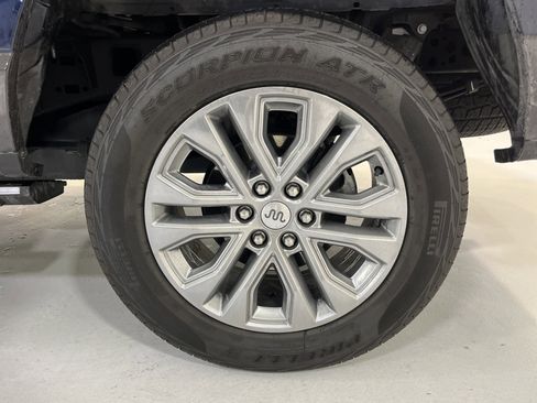 Used 2024 Ford F150 King Ranch w/ FX4 Off-Road Package image 9