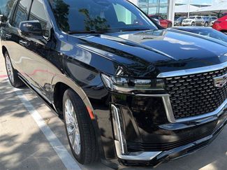 Used 2023 Cadillac Escalade Premium Luxury w/ Performance Package AWD/4WD video 1