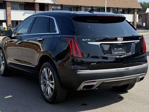 Used 2025 Cadillac XT5 Premium Luxury w/ Technology Package AWD/4WD image 8