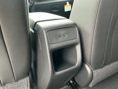 New 2026 Chevrolet Trax LT w/ Driver Confidence Package FWD image 33