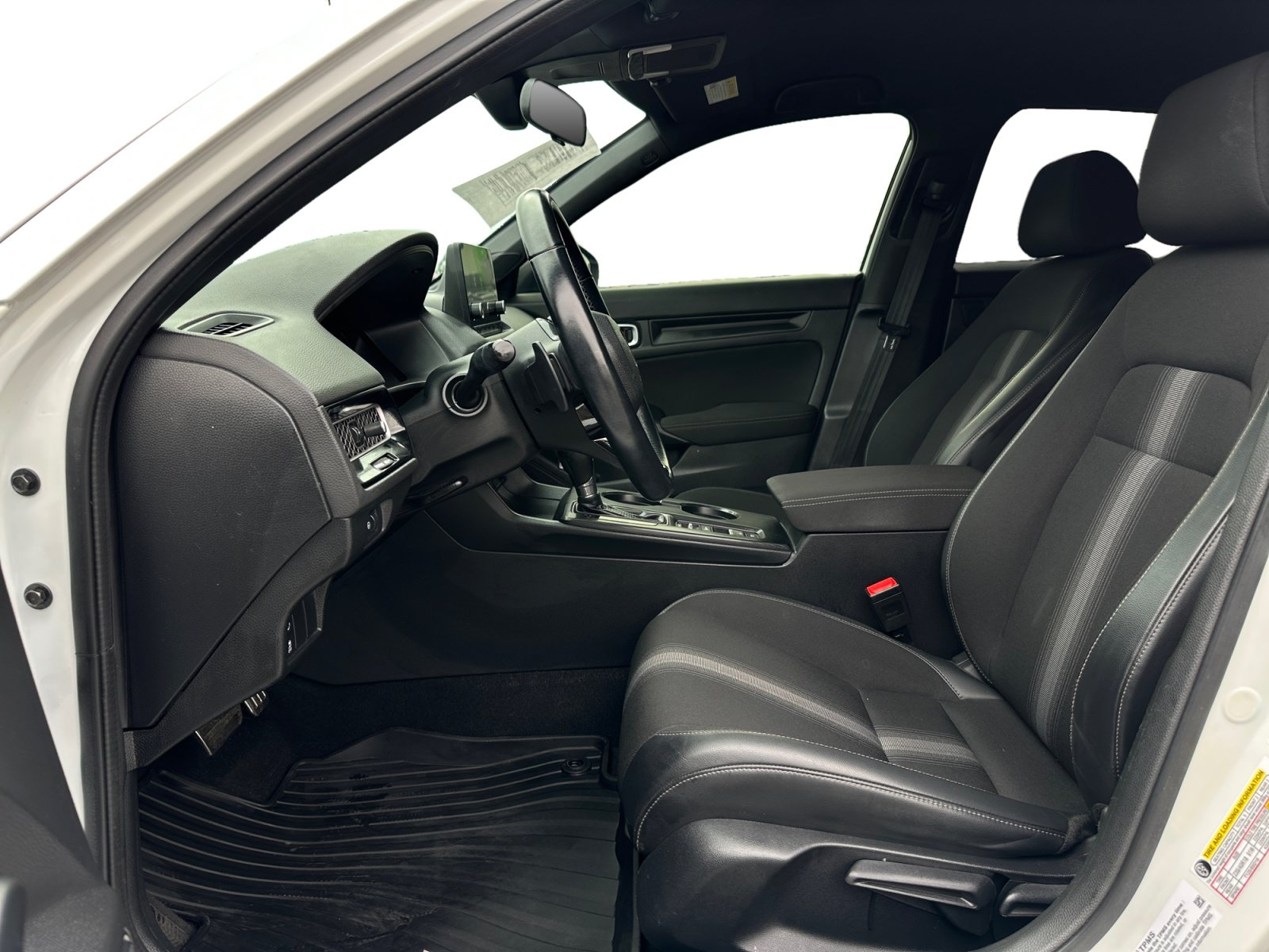 Used 2023 Honda Civic Sport image 9