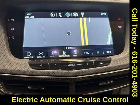 Used 2018 Cadillac CT6 Luxury image 12