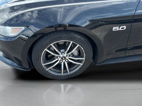 Used 2015 Ford Mustang GT RWD image 37