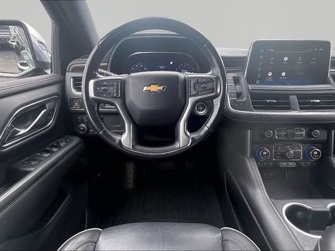 Used 2022 Chevrolet Suburban Premier AWD/4WD image 9