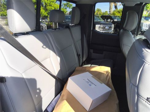 New 2026 Ford F350 XL w/ XL Chrome Package RWD image 24