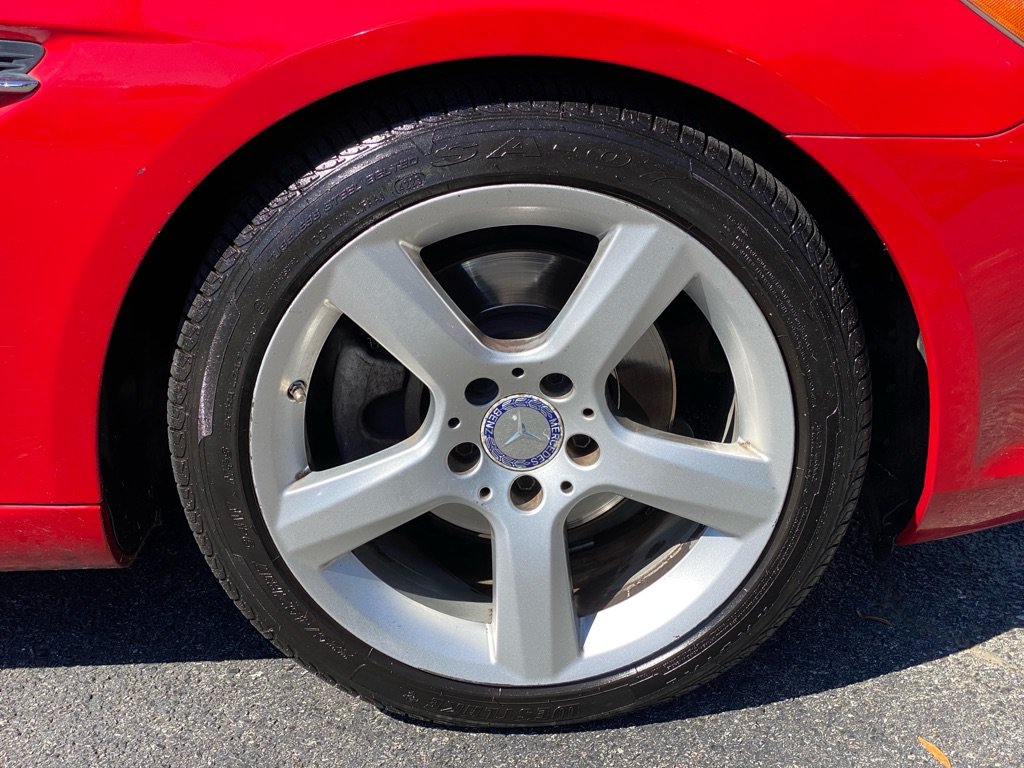 Used 2014 Mercedes-Benz SLK 250 image 11