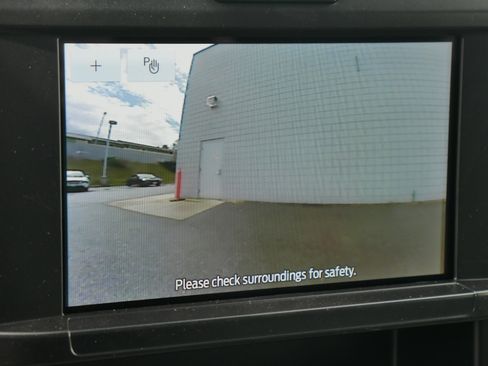 New 2025 Ford F550 4x4 SuperCab Super Duty image 14