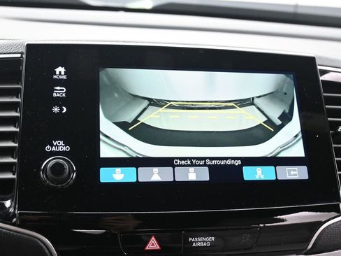 Used 2023 Honda Passport EX-L image 18