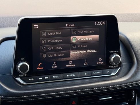 Used 2021 Nissan Rogue SV image 14