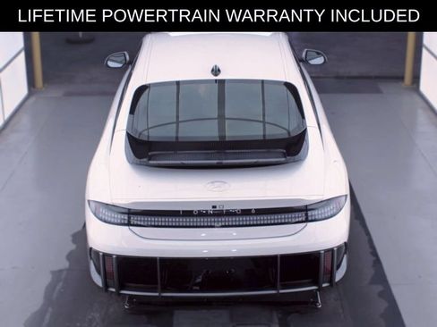 Used 2024 Hyundai Ioniq 6 SEL RWD image 14