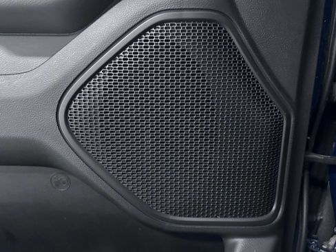 Used 2022 RAM 1500 Big Horn AWD/4WD image 6