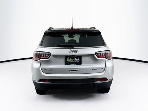 Used 2025 Jeep Compass Limited AWD/4WD image 7