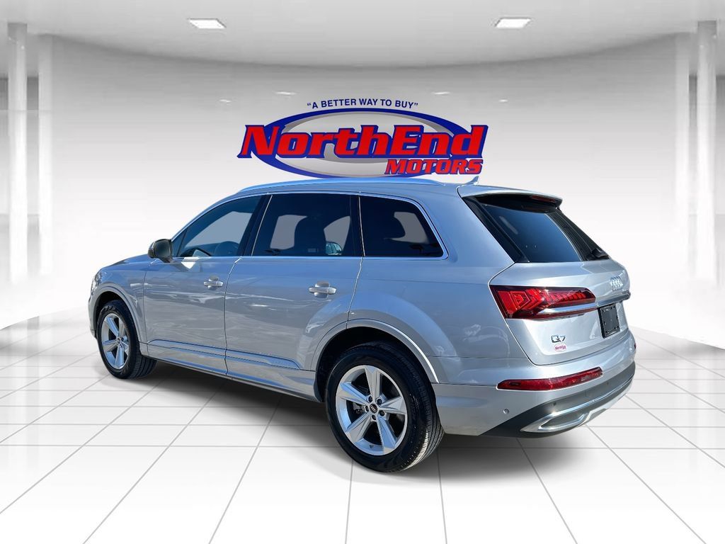 Used 2022 Audi Q7 3.0T Premium AWD/4WD image 5