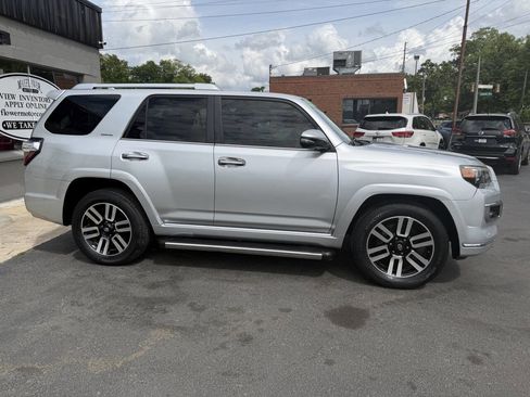 Used 2016 Toyota 4Runner Limited RWD image 7