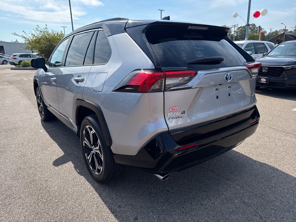 Used 2023 Toyota RAV4 XSE w/ Weather Package AWD/4WD image 5