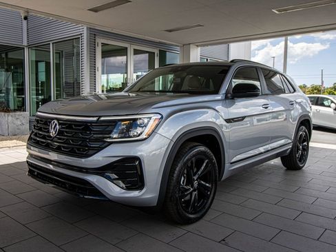 New 2026 Volkswagen Atlas Cross Sport SEL R-Line AWD/4WD image 13