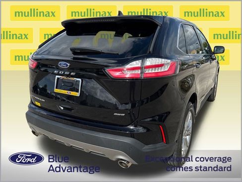 Used 2024 Ford Edge Titanium image 4