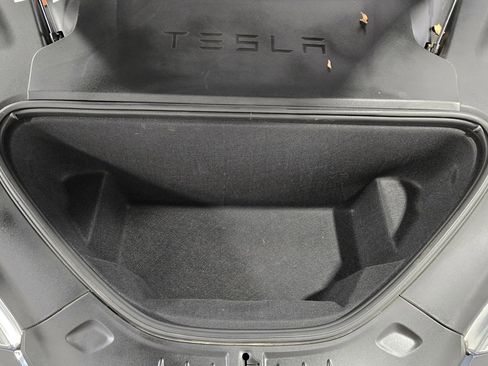 Used 2017 Tesla Model S 75D image 32