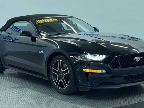 Used 2023 Ford Mustang GT Premium RWD image 9