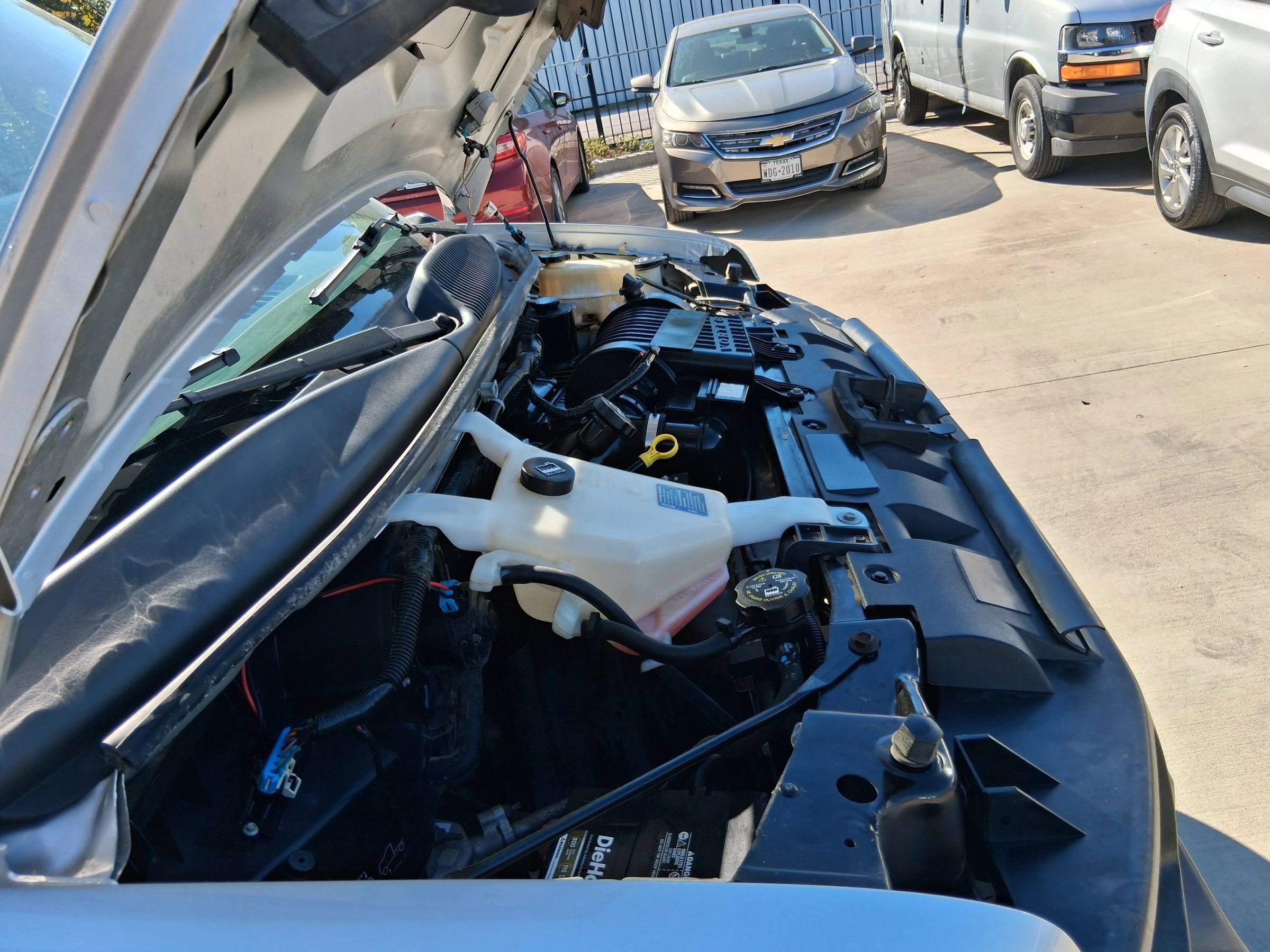 Used 2017 Chevrolet Express 2500 LS RWD image 15