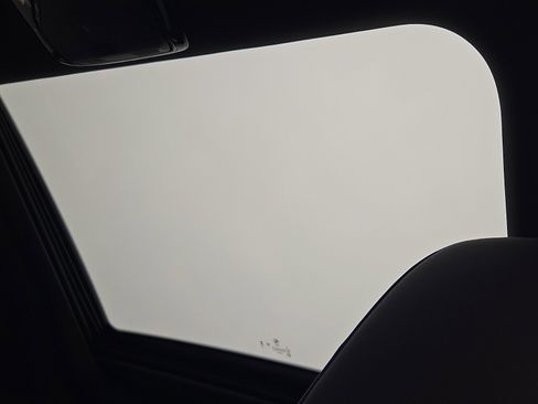 Used 2025 BMW M2 image 15