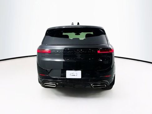 New 2026 Land Rover Range Rover Sport Dynamic SE AWD/4WD image 6