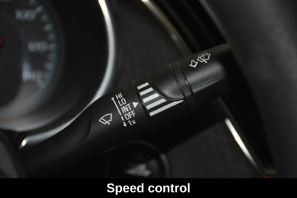 Used 2021 Chevrolet Malibu LT FWD image 16