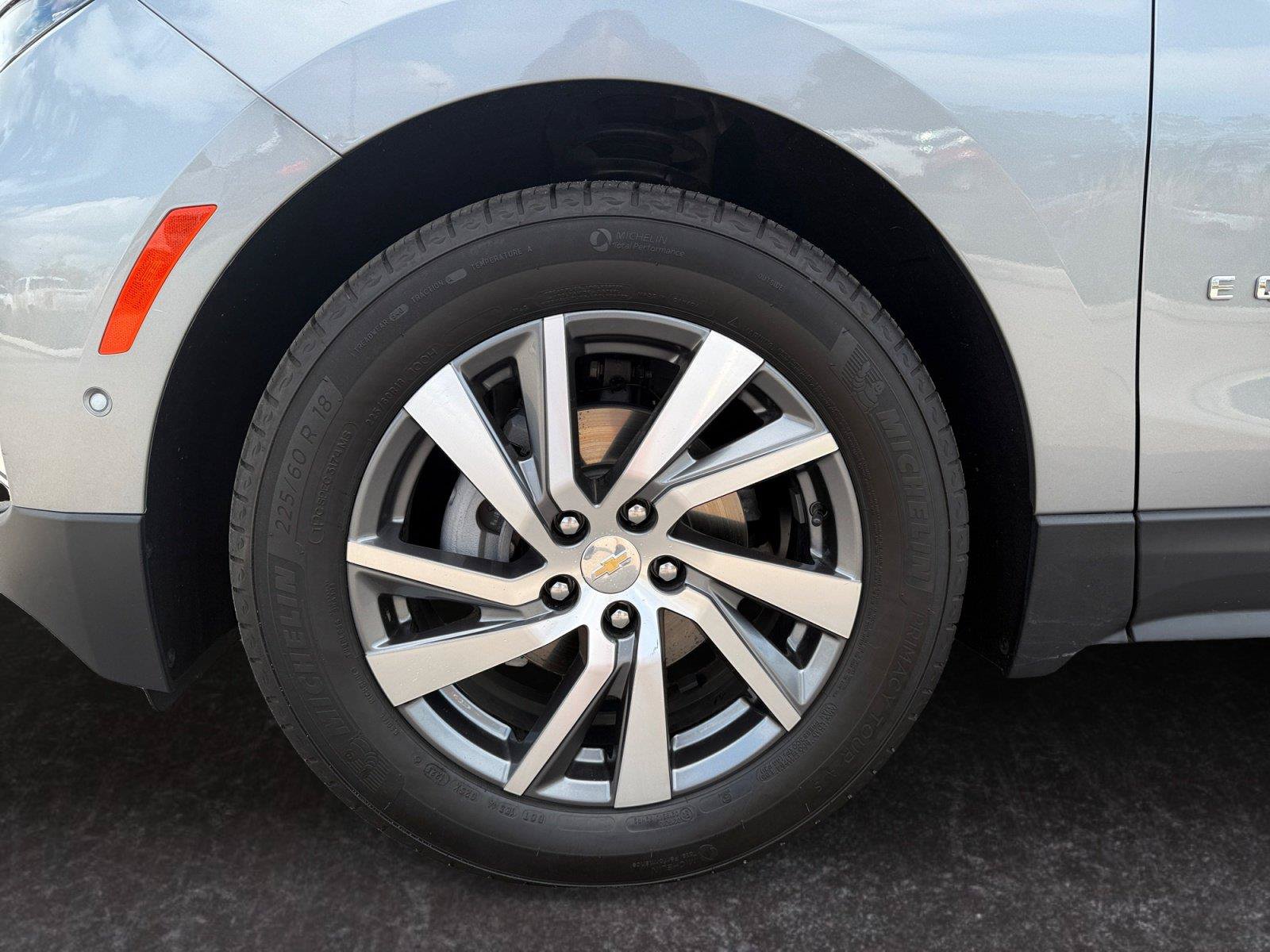 Used 2024 Chevrolet Equinox Premier FWD image 28
