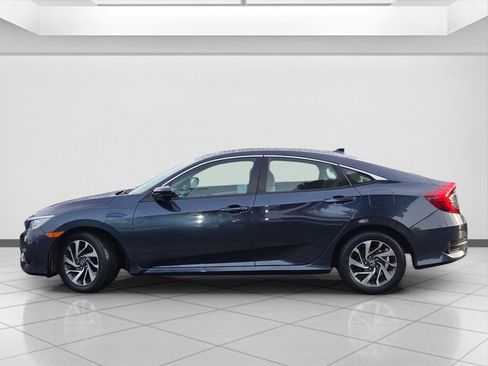 Certified 2017 Honda Civic EX image 8