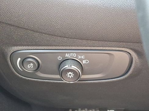 Certified 2024 Chevrolet Equinox LT FWD image 23