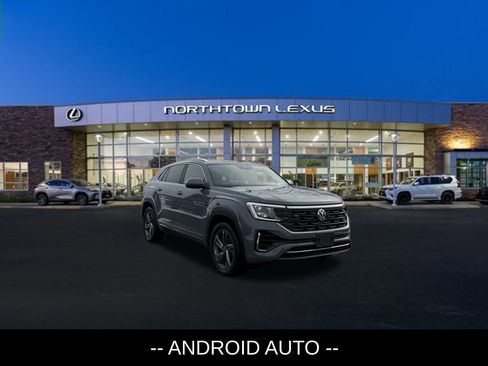 Used 2024 Volkswagen Atlas Cross Sport SEL R-Line image 3