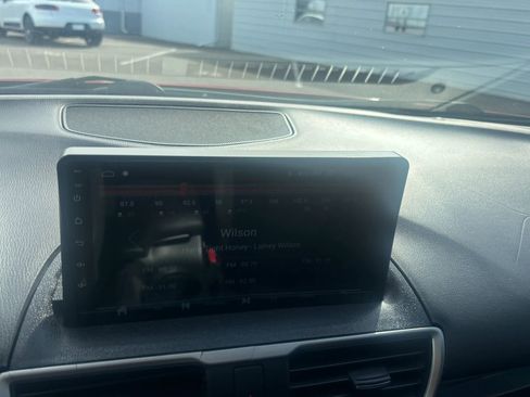 Used 2015 MAZDA MAZDA3 i SV FWD image 11