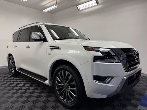 Used 2021 Nissan Armada Platinum w/ Captain's Chairs Package RWD image 1