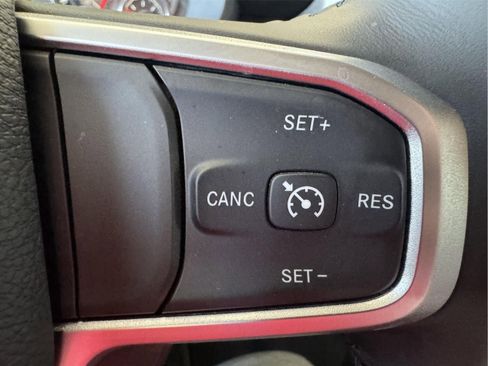 Used 2024 RAM 2500 Big Horn w/ Protection Group AWD/4WD image 12