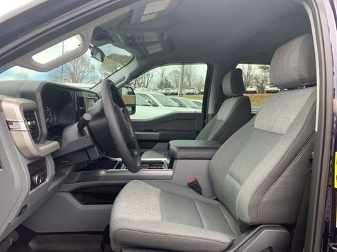 Used 2025 Ford F250 XLT w/ FX4 Off-Road Package image 21