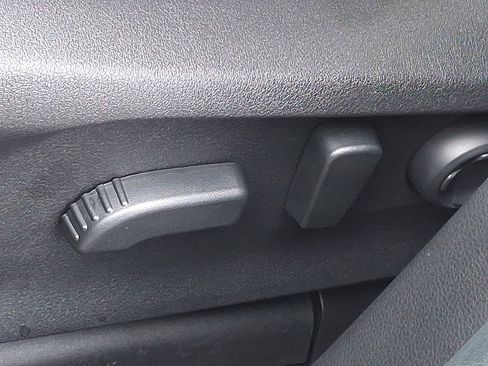 Used 2025 Subaru Ascent Limited image 25