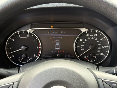 Used 2025 Nissan Altima 2.5 SV image 19