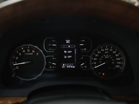 Used 2021 Toyota Tundra Platinum image 23