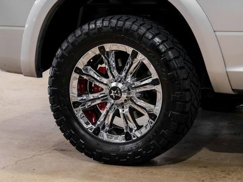 Used 2014 RAM 1500 Laramie w/ Convenience Group image 24