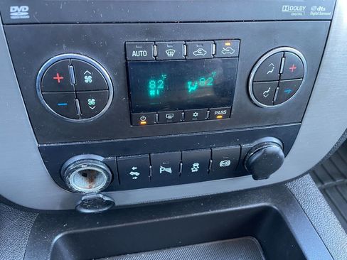 Used 2012 Chevrolet Silverado 2500 LTZ w/ LTZ Plus Package image 38