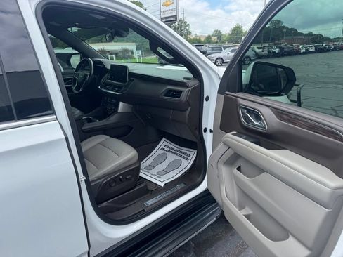 Certified 2022 Chevrolet Tahoe LT RWD image 19