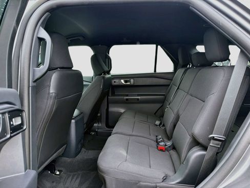 Used 2025 Ford Explorer 4WD Police Interceptor w/ Police Upgrade Package image 28