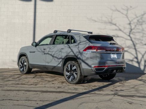 New 2025 Volkswagen Atlas Cross Sport SEL image 4