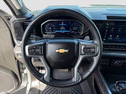 Used 2025 Chevrolet Silverado 1500 LTZ w/ LTZ Premium Package image 10
