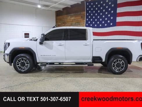 Used 2025 GMC Sierra 2500 SLE AWD/4WD image 9