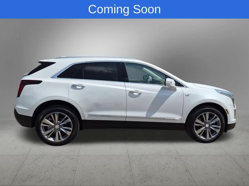 Used 2024 Cadillac XT5 Premium Luxury AWD/4WD image 7