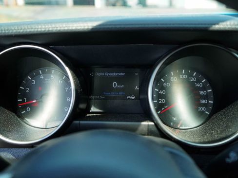 Used 2017 Ford Mustang Shelby GT350 RWD image 25